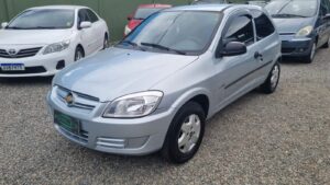 Chevrolet Celta Cinza 2